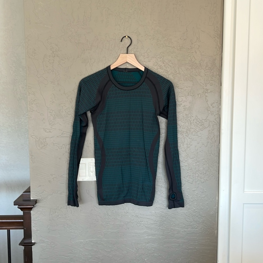 Lululemon long sleeve